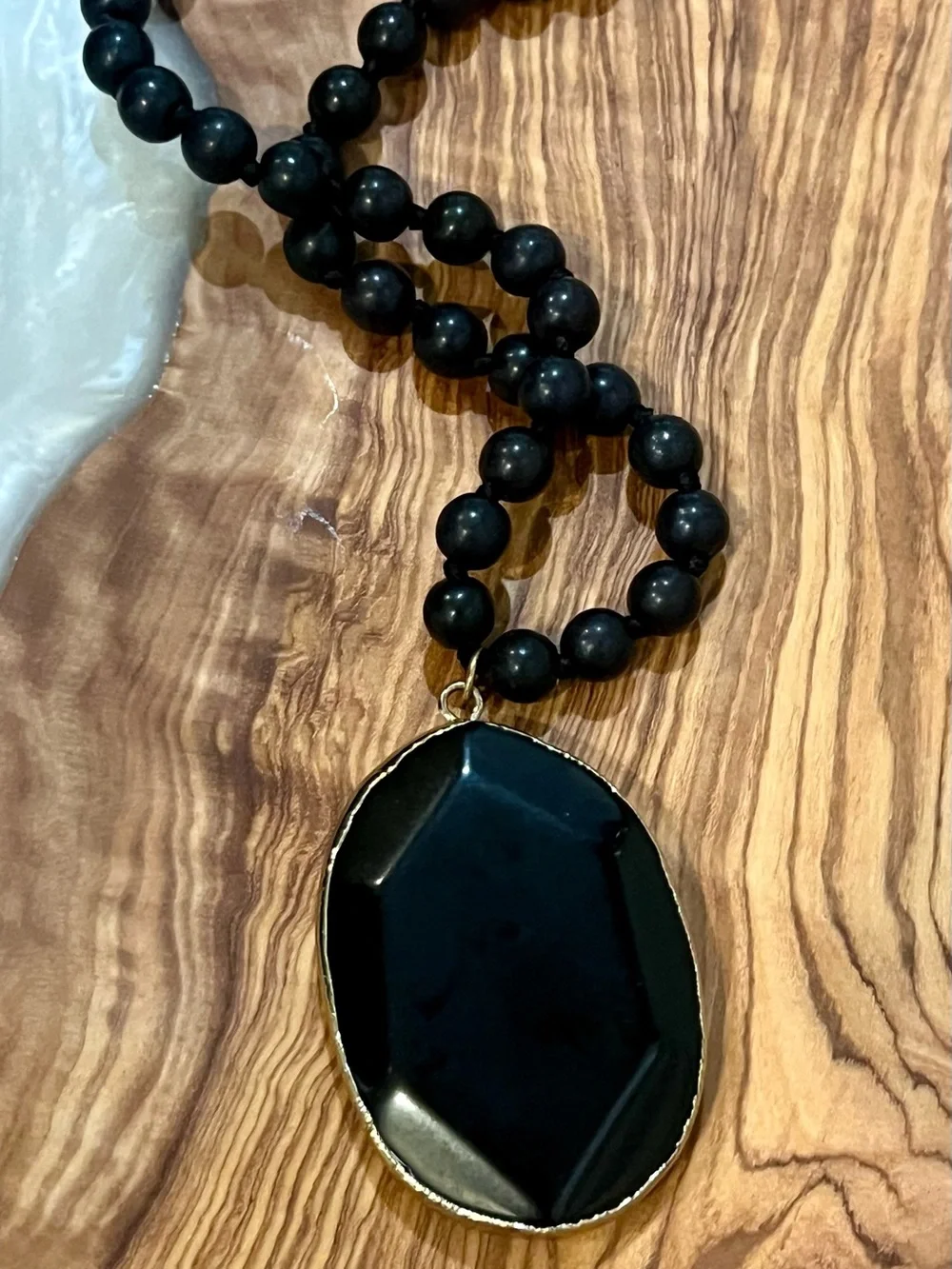 Black Beaded Pendant Necklace - Elegant Women's Jewelry